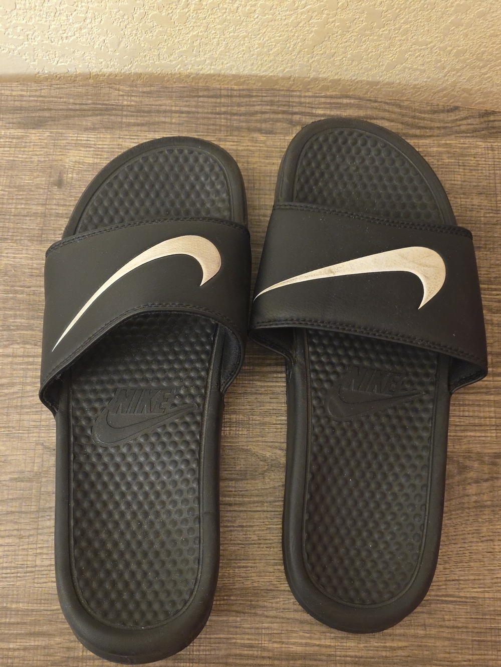 Men's Nike Black Slides Size 12